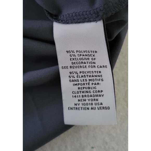 Carmen Marc Valvo Top Womens size M Navy Gold Buttons Patch Pocket Sleeve... - Picture 7 of 8